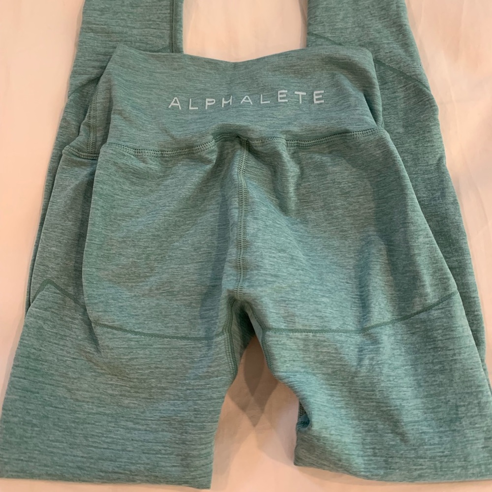 alphalete leggings-green size small with tags